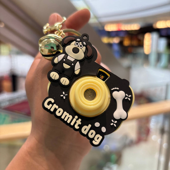 Wholesale Cartoon Plastic Projection Camera Keychain JDC-KC-PengYu008