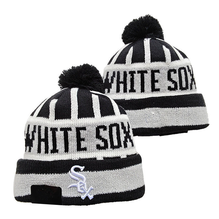 Wholesale Winter football warm knitted fashionhat