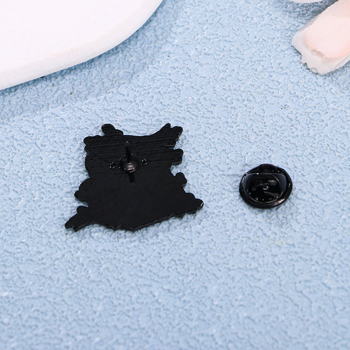 Wholesale Original cartoon book flower brooch exquisite versatile badge horse pin badge