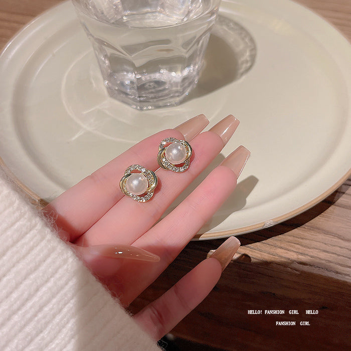 Wholesale Pearl and Cat' s Eye Stud Earrings