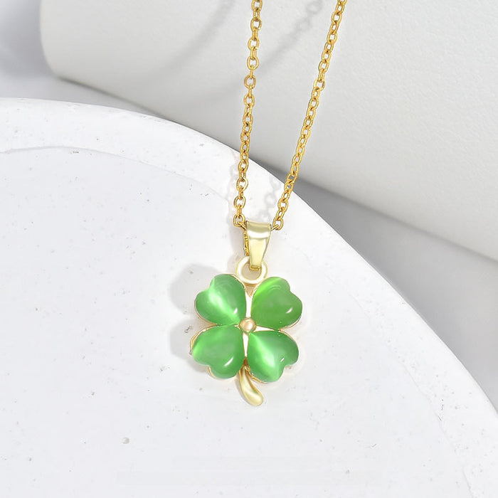 Wholesale Rotating necklace women's light luxury, simple and versatile love set