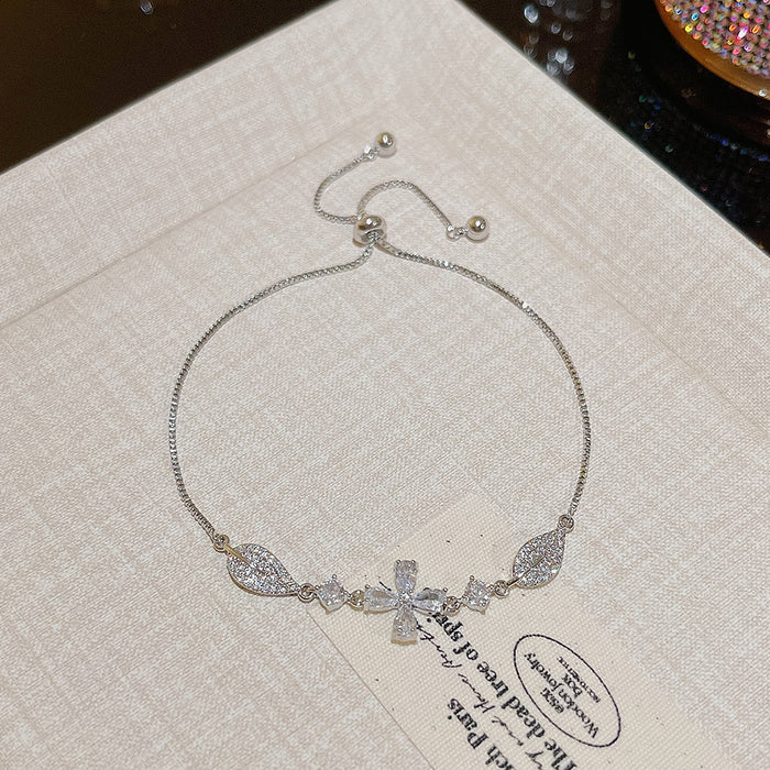 Wholesale Women's Sweet Zircon Bracelet