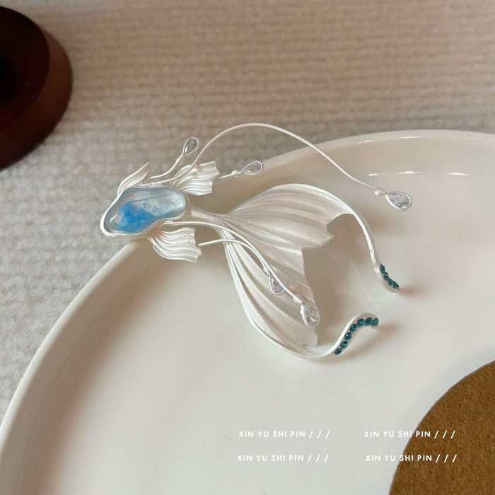 Wholesale Elegant and dynamic brooch, light luxury, fashionable and dreamy brooch accessory