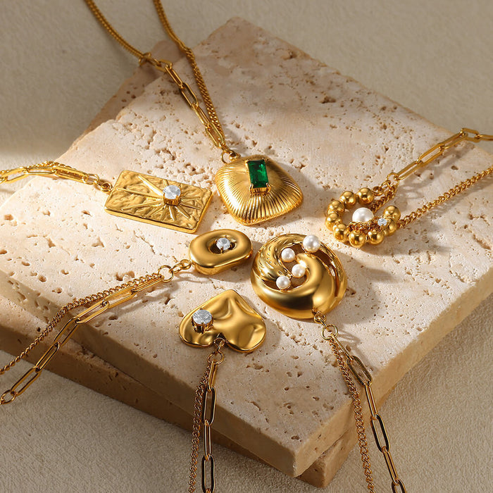 Wholesale gold stainless steel zircon pearl necklace love pendant