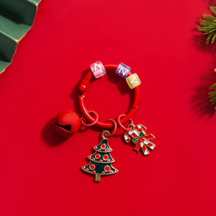 Wholesale Christmas  Metal Keychain Cute Cartoon Design