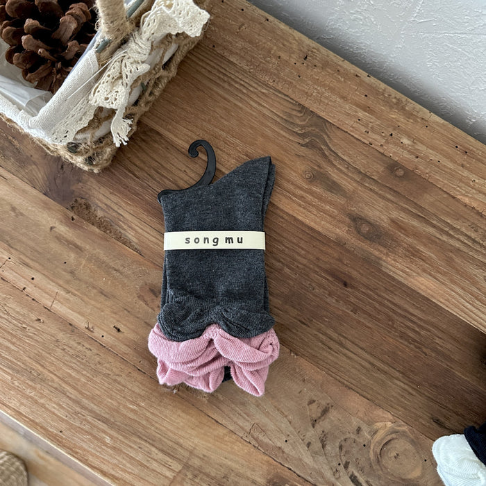 Wholesale Socks with contrasting colors, double-layer socks, cotton lace socks, mid tube socks