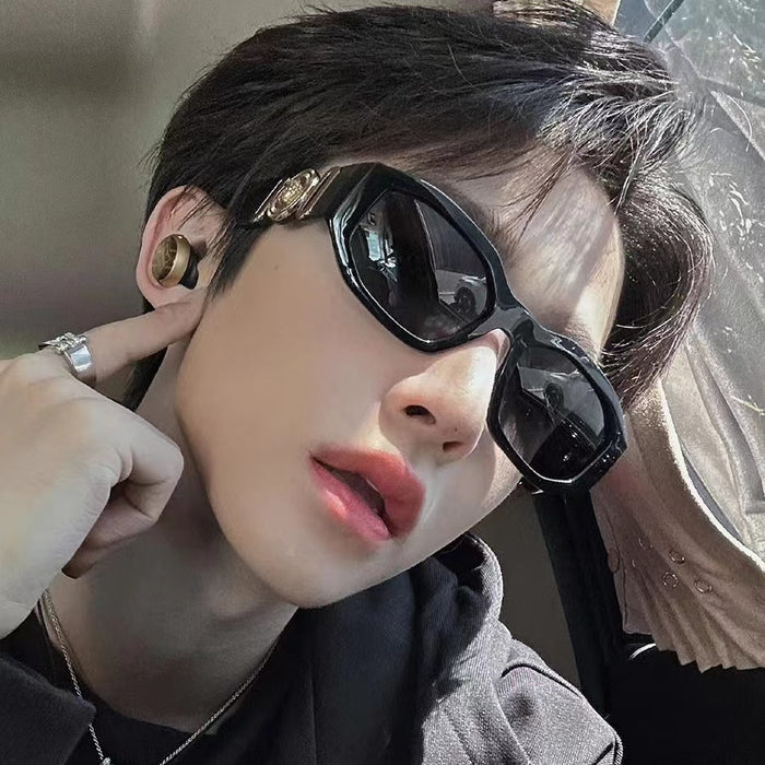 Wholesale Personalized sunglasses, irregular small frame sunglasses, fashionable men's and women's sunglasses