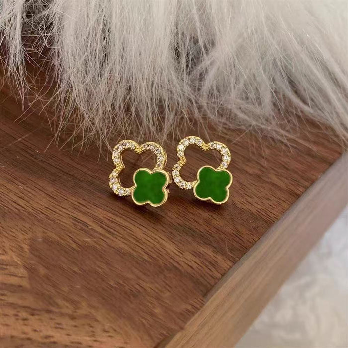 Wholesale New Four Leaf Clover Earrings, niche design, commuting fashion, versatile temperament, silver needle earrings wholesale