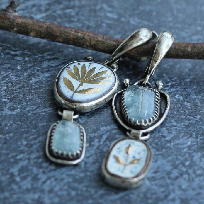 Wholesale Retro ethnic style asymmetrical geometric inlaid blue gemstone printed plant alloy earrings