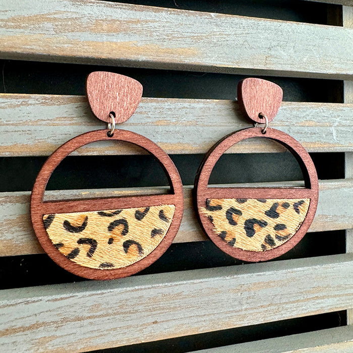 Wholesale Western genuine leather earrings geometric ing hollow inlaid leopard print classic exaggerated earrings