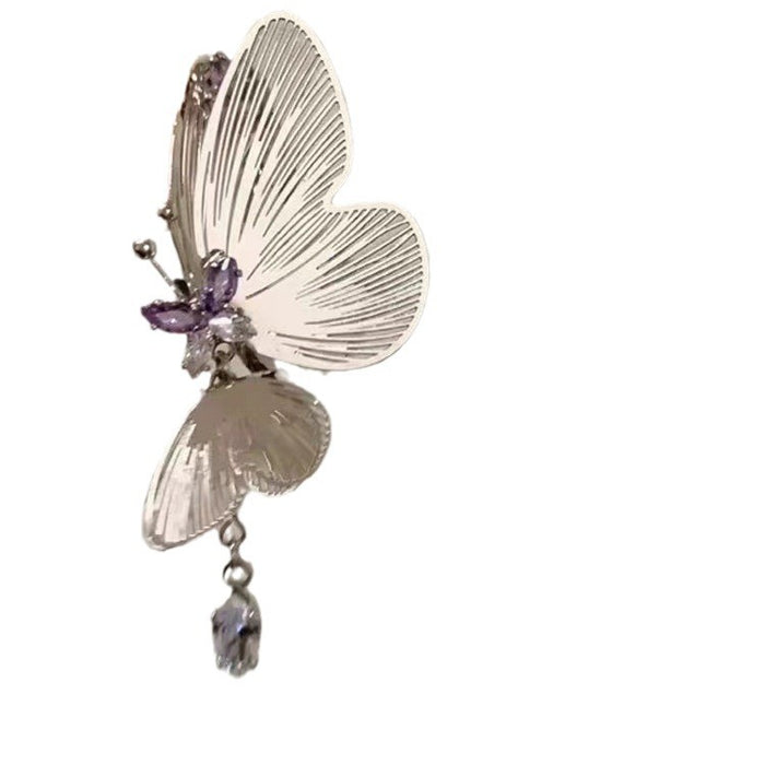 Wholesale Butterfly Elf Dynamic Three Dimensional Retro Hollow Long Zircon Earrings with High Quality Charm Ear Accessories