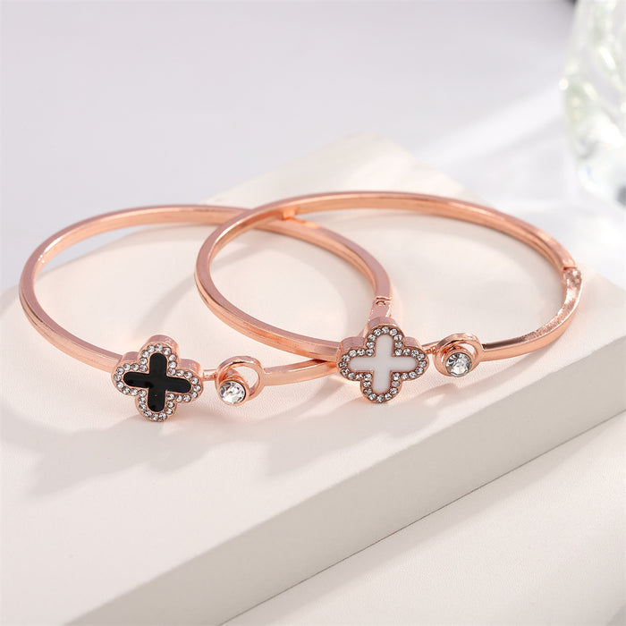 Four-leaf Clover Diamond Bracelet High-end Sense Bracelet Zircon Open Bracelet Wholesale