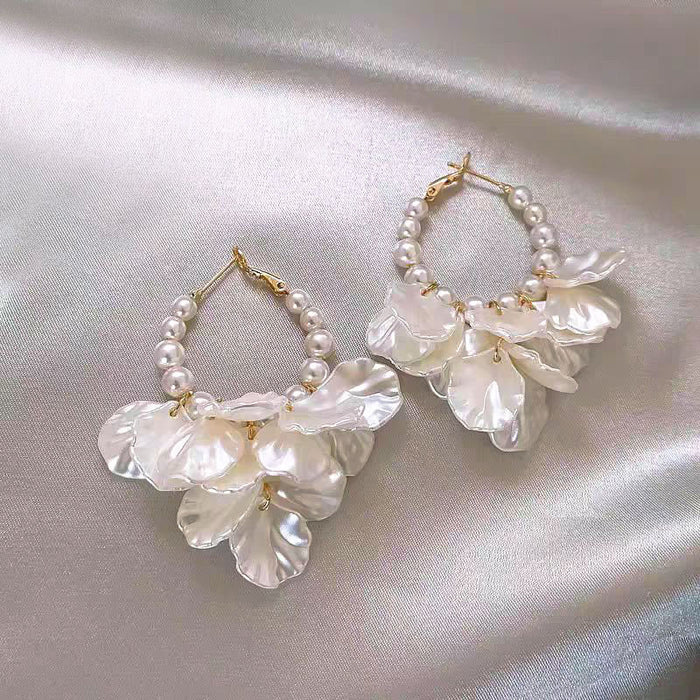 Wholesale  Flower Shell Earrings Women's  Earrings  Pearl Earrings