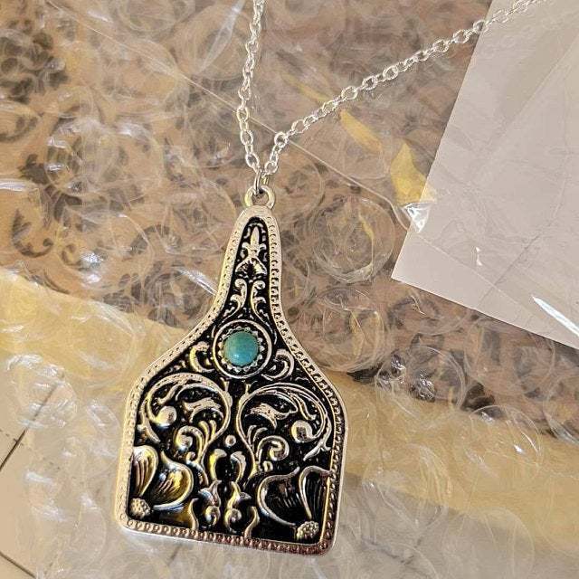 Wholesale New geometric retro carved turquoise pendant necklace