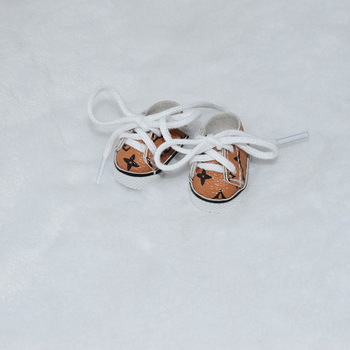 Wholesale Doll shoes Keychain doll change toy shoes