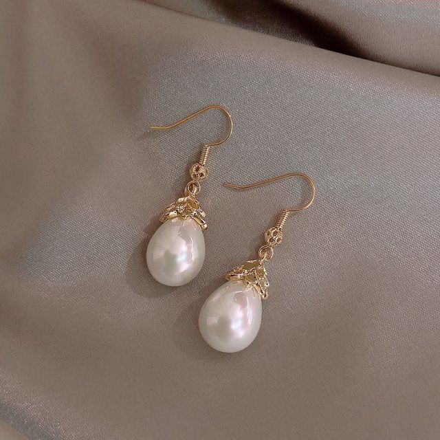 Wholesale Pearl Elegant Hook Long Earrings
