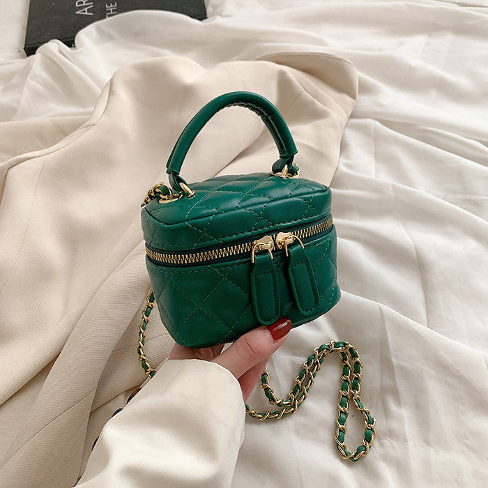 Wholesale New texture embroidered thread mini bucket bag for children, stylish parent-child chain crossbody bag