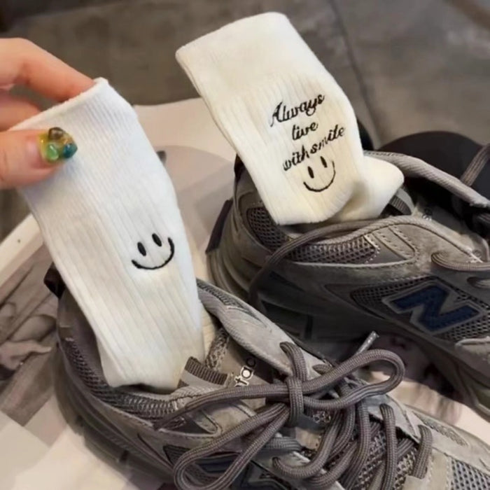 Wholesale Women's Socks Embroidered Smiling Face Personalized Mid tube Socks Fashionable Western Style Pure Cotton Socks