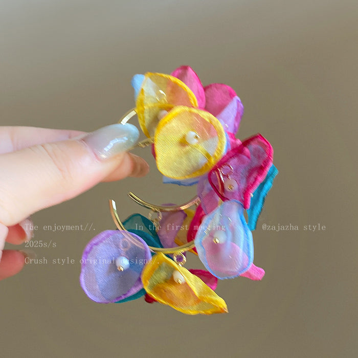 Wholesale Exaggerated earrings, floral earrings, long petal earrings, elegant floral earrings