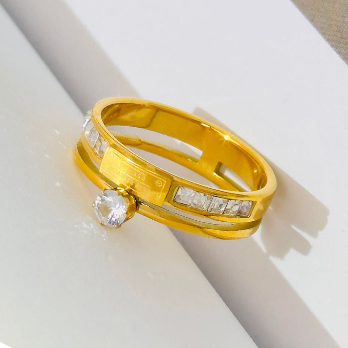 Wholesale Titanium steel ring, women's rose gold personalized and stylish ring, women's clothing accessories