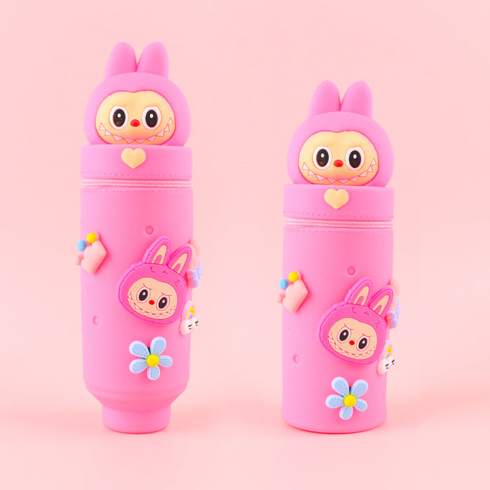 Wholesale Trendy Cartoon Hole Pencil Case Silicone Student Stationery minimum quantity：10