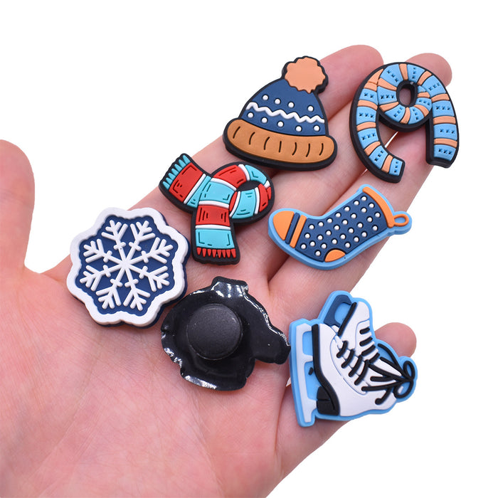 Wholesale Random 100pcs Winter Series Snowflake Christmas Hole Shoes DIY Shoes Decoration PVC Shoe Buckles JDC-SC-RYY020