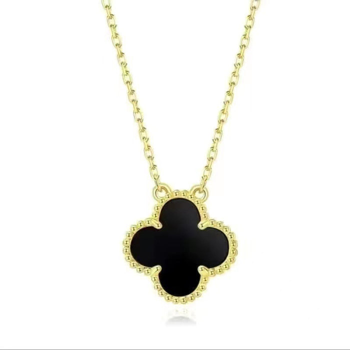 Wholesale Clover necklace, women's collarbone chain, lucky pendant