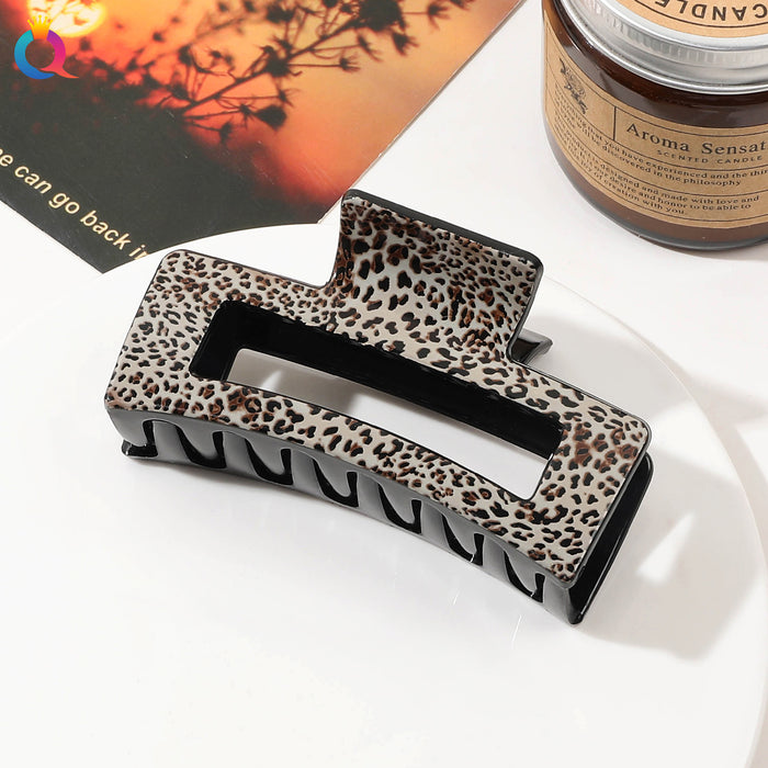 Wholesale Resin Leopard Hairpin JDC-HC-Yiyue008