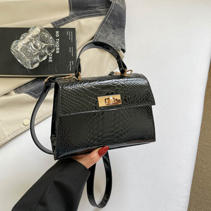 Wholesale Vintage Chic Small Square Crossbody Bag Everyday Fashion Accessory