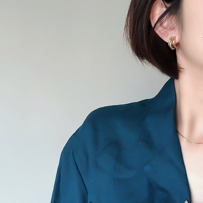 Wholesale Metallic ear clip earrings with a sense of luxury, simplicity, and temperament. Earrings with circular rings and no ear holes for women, painless