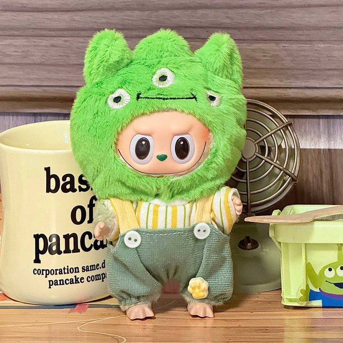 Wholesale Clothes Suitable for Headphones 17cm Sitting Party Universal Clothes Cute Doll