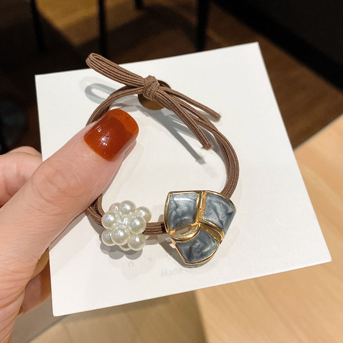 Wholesale 3 pcs Resin clover-shaped hollow crystal hair scrunchies