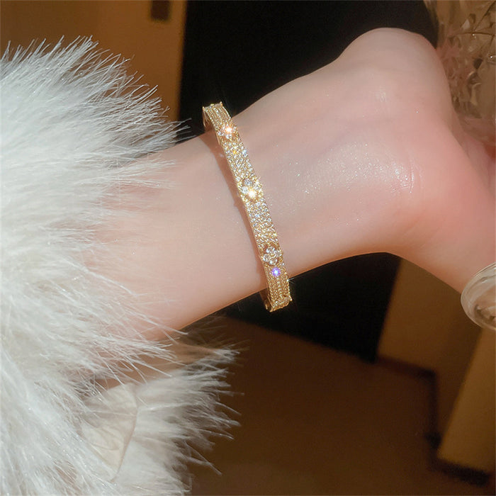 Wholesale Zircon Bracelets Letter Flower diamond Jewelry for Women