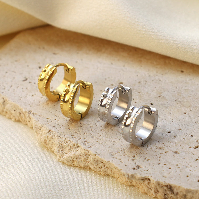 Wholesale Stainless steel striped earrings simple and fashionable earrings