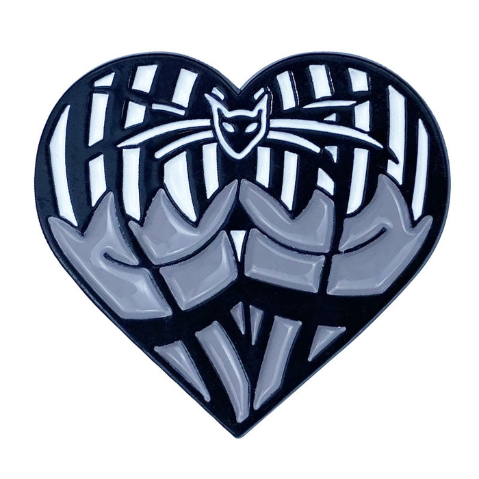 Wholesale Cartoon cute heart-shaped alloy badge creative funny fun pumpkin metal brooch MOQ≥2