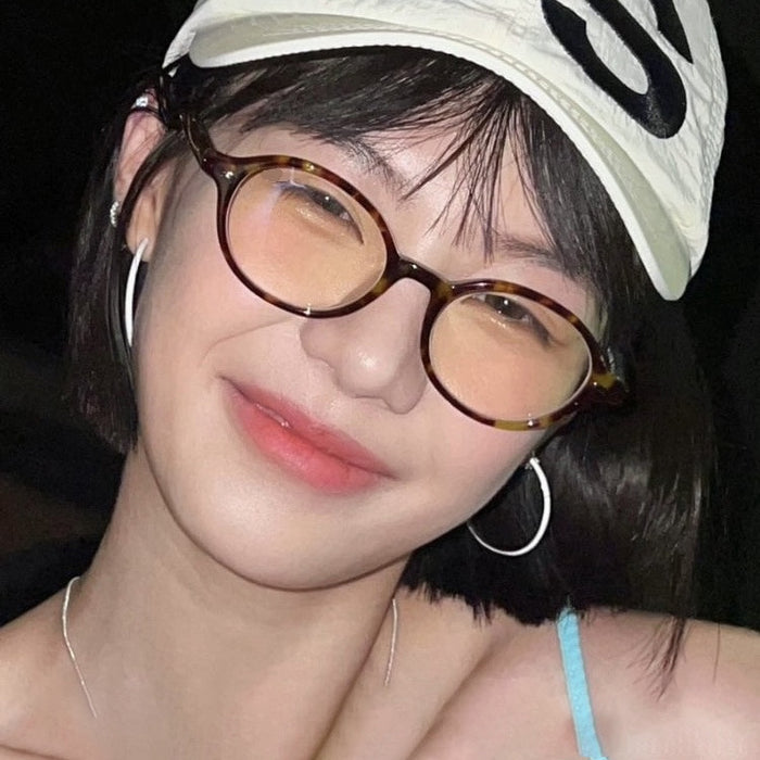 Wholesale Elliptical sunglasses, trendy and high-end sunshade sunglasses, artistic retro anti blue light flat mirror