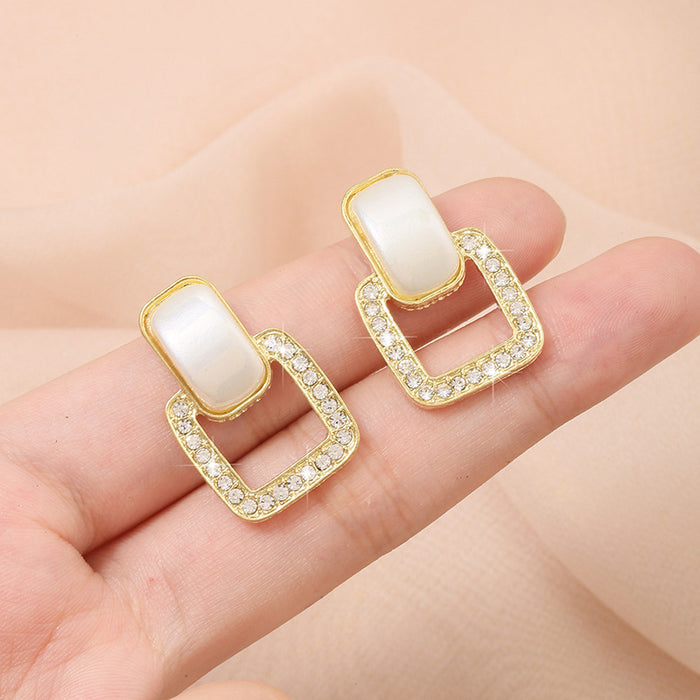 Wholesale Pearl Earrings Square Pearl Earrings Distinctive Earrings Women