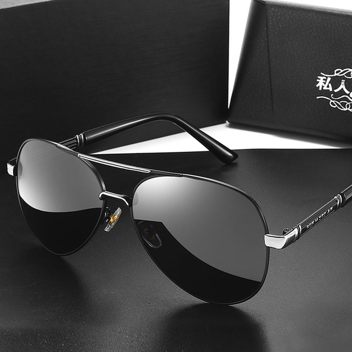 Wholesale Men's polarized sunglasses, sunglasses for fishing, UV protection, trendy driving glasses