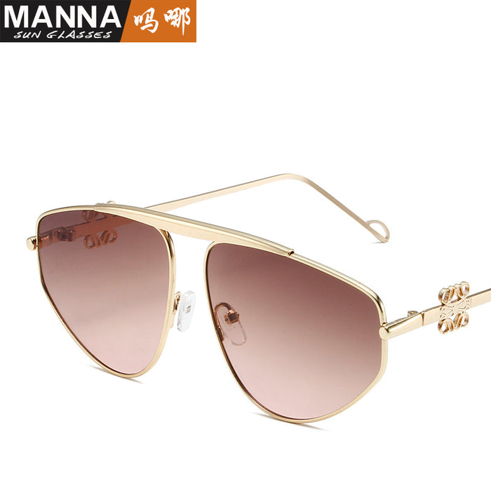 Wholesale Fashionable large frame sunglasses, metal polygonal personalized sunglasses, retro street photography, outdoor beach glasses
