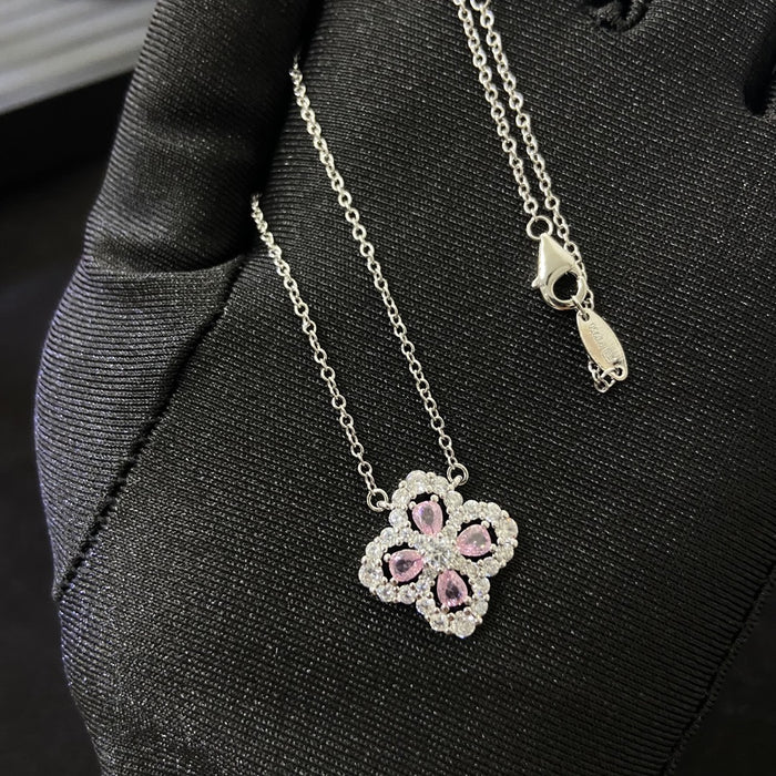 Wholesale Four leaf clover necklace with high-end feel, full diamond flower shaped collarbone chain