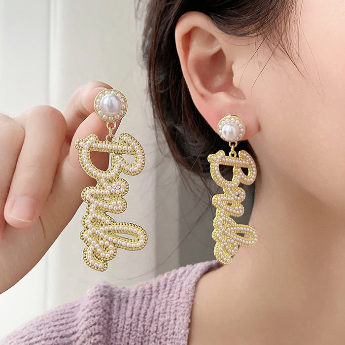 Wholesale New exaggerated design, high-end feel, inlaid with rice beads and English letters earrings