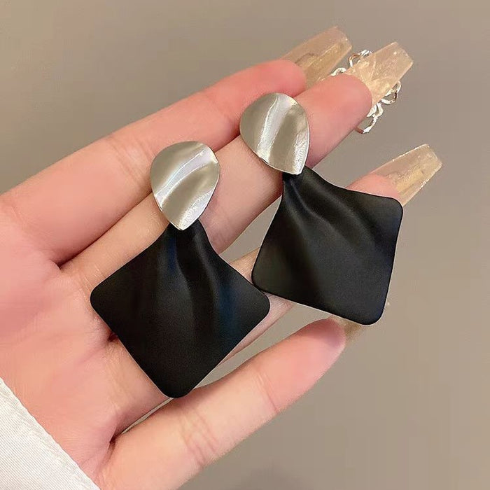 Wholesale Silver Needle Diamond Earrings Popular Earrings Niche Design Unique Earrings