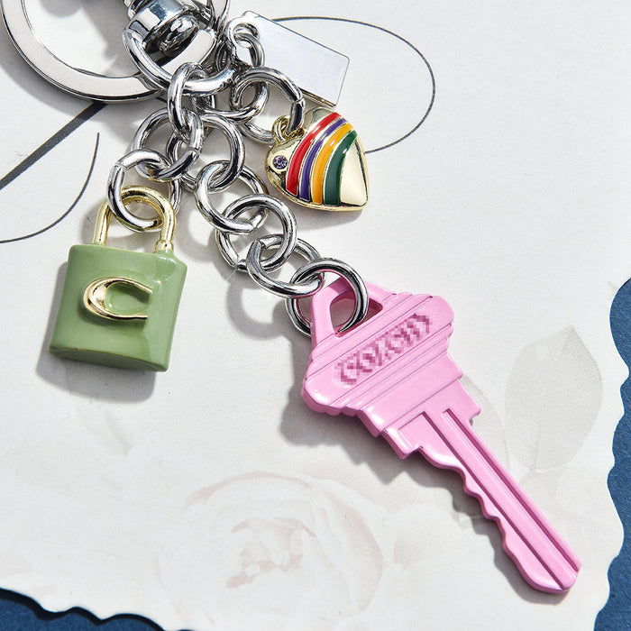 Wholesale Fashion Chic Lock Keychain In Zinc Alloy Sweet Cool Cute Cartoon Design Bag Charm Car Key Accessory