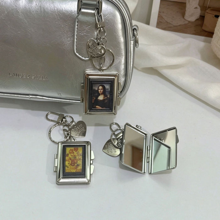 Wholesale Double-Sided Cosmetic Mirror Mona Pattern Bag Charm Keychain Zinc Alloy Boutique