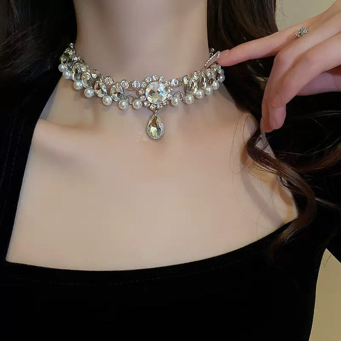 Wholesale Diamond-Encrusted Water Drop Necklace choker necklace for Women