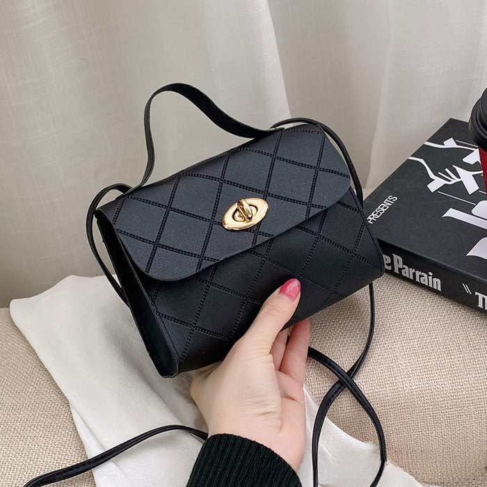 Wholesale Diamond striped small square bag, handbag, fashionable
