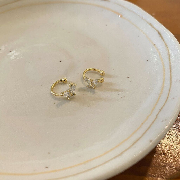 Wholesale Four-Leaf Flower Pearl Earrings for Women