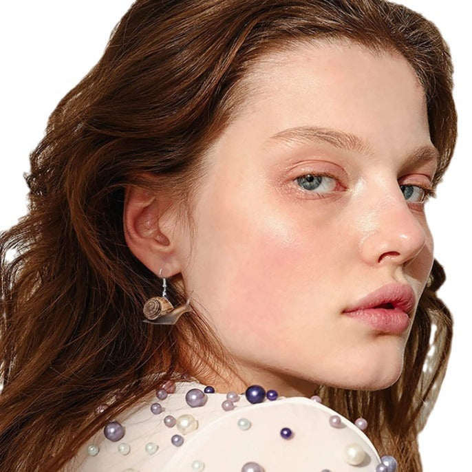 Wholesale Cute Cow Fox Tiger Leopard Chips Baby Duck Lion Dachshund Frog Hen Snail Earrings