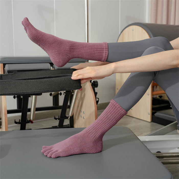 Wholesale Thickeneded Dotted Non-Slip Yoga Socks Women' s Mid-Calf Double-Stripe Five-Finger Socks Professional Sports Dance Pilates Socks