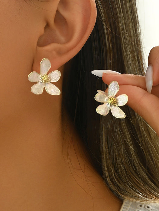 Wholesale Zinc Alloy Butterfly Hoop Earrings Pink Multi-Layer Hollow Design Jewelry Accessory MOQ≥2